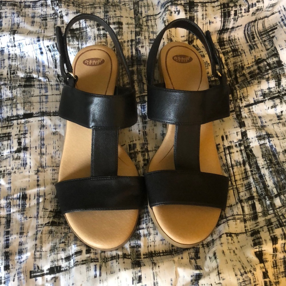 Women’s size 8 sandal wedges